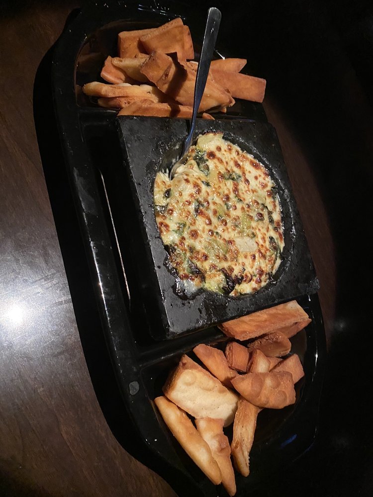 Black Rock Bar & Grill