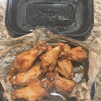 Wingstop - Greasy wings undercooked - Chicken Wings Near Me - San Fernando, California