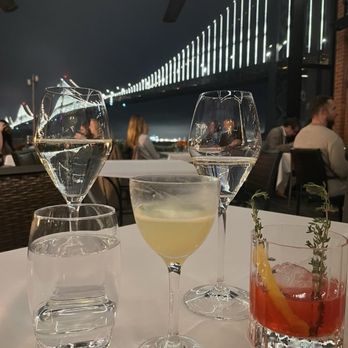 Waterbar - Dranks - Seafood Near Me - San Francisco, California Waterbar - Dranks - Seafood Near Me - San Francisco, California
