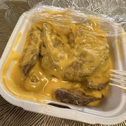 Leo's Deli Mart - 6 pieces of mojos with cheese