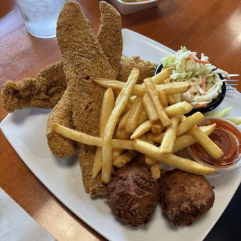 Beau Legs Fish & Chips - Catfish Basket - Seafood Near Me - Lacey, Washington Beau Legs Fish & Chips - Catfish Basket - Seafood Near Me - Lacey, Washington