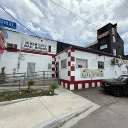 River City Bail Bonds - Office Facing Comal Street