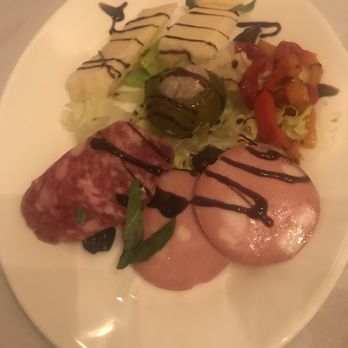 Mannino's Restaurant and Lounge - Antipasto platter - Italian Near Me - Oakdale, New York Mannino's Restaurant and Lounge - Antipasto platter - Italian Near Me - Oakdale, New York