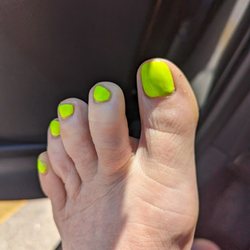 Magic Nails Spa - Left foot; great file job huh?!! LOL! Tech Donna