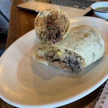 Mochilero Kitchen - Short Rib Chile Negro Burrito - Mexican Near Me - Peoria, Arizona