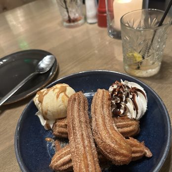 Caló Kitchen + Tequila - Churros - Cocktail Bars Near Me - Costa Mesa, California Caló Kitchen + Tequila - Churros - Cocktail Bars Near Me - Costa Mesa, California