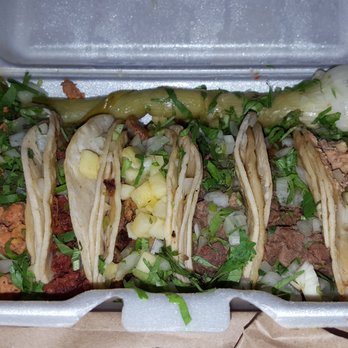 Tacos El Bronco - 6 Small Tacos! - Food Trucks Near Me - Brooklyn, New York Tacos El Bronco - 6 Small Tacos! - Food Trucks Near Me - Brooklyn, New York