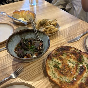 Ernest - Parker house rolls, maitake, burrata - New American Near Me - San Francisco, California