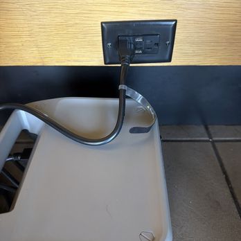 Starbucks - plug in available - Coffee & Tea Near Me - Oakdale, California Starbucks - plug in available - Coffee & Tea Near Me - Oakdale, California