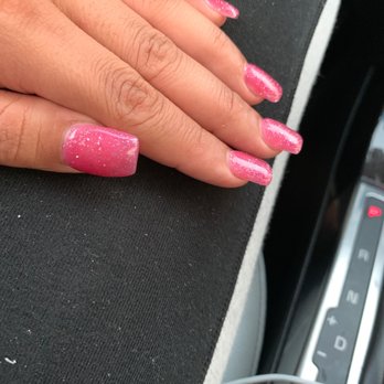 Lynn Nails - Nail Salons Near Me - San Leandro, California