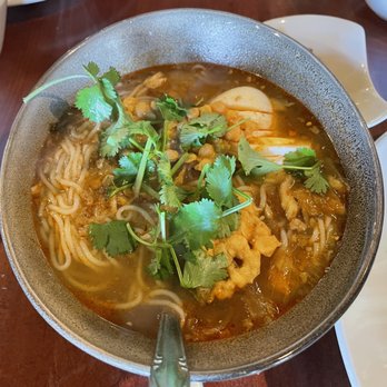 Burma Burma - Moh Hin Gha (Pureed Catfish Chowder) - Burmese Near Me - Dublin, California