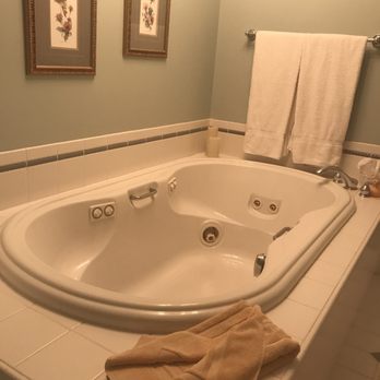 Stone Hill Inn - Hotels Near Me - Stowe, Vermont Stone Hill Inn - Hotels Near Me - Stowe, Vermont