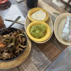Picante’s Mexican Grill - Lunch Steak Fajitas