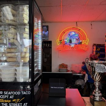 Villa's Tacos - Inside - Tacos Near Me - Los Angeles, California Villa's Tacos - Inside - Tacos Near Me - Los Angeles, California