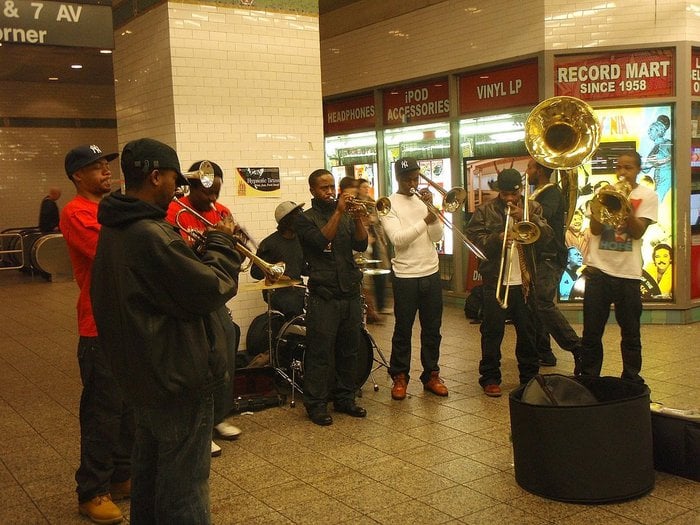 Hypnotic Brass Ensemble Logo