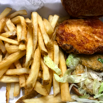 Slim Chickens - Chicken Wings Near Me - Independence, Missouri