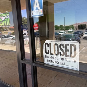 Tesla Supercharger - Anthony's is vacant inside - EV Charging Stations Near Me - Mojave, California Tesla Supercharger - Anthony's is vacant inside - EV Charging Stations Near Me - Mojave, California