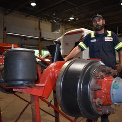 Brookfield Truck and Trailer Repair - Jim ready to train our techs with the demo axle.