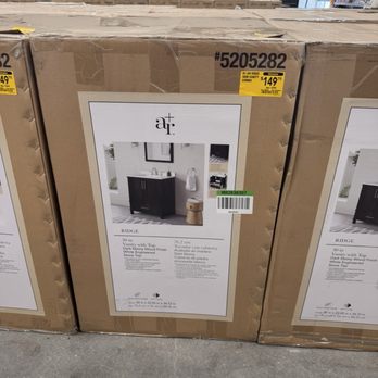 Lowe's Outlet - Interior - Appliances Near Me - Houston, Texas