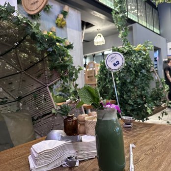 Ojo de Agua - Sweet green juice - had more ginger than anything but it wasn't bad either. - Mexican Near Me - Miami, Florida