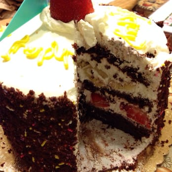 Mazzetti's Bakery - Derby cake for my mommy bday!!! Loved it! - Bakeries Near Me - Pacifica, California Mazzetti's Bakery - Derby cake for my mommy bday!!! Loved it! - Bakeries Near Me - Pacifica, California