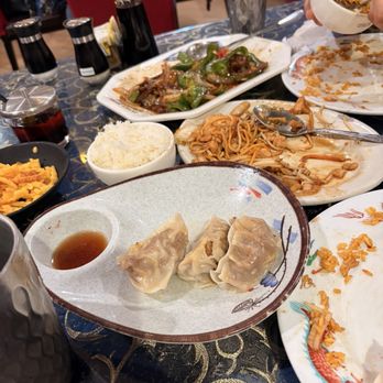 Sang's Chinese Food - Pepper steak Chicken Lo Mein Steamed chicken dumplings 6 - Dim Sum Near Me - North Miami Beach, Florida