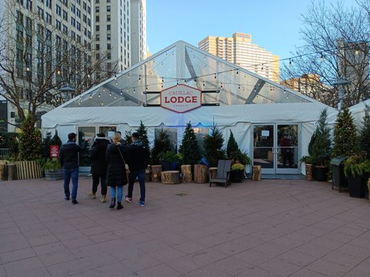 Cadillac Lodge by null