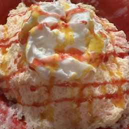 Strawberry & Mango shaved ice cream Strawberry & Mango shaved ice cream