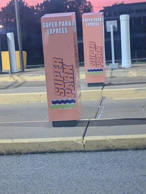Super Park, 10701 Lambert International Blvd, Saint Louis