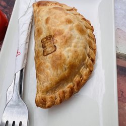 Coffee Sagrada Familia Time - Bbq empanada