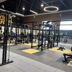 LA Fitness - New equipment