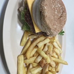 Family Grill - Cheeseburger combo