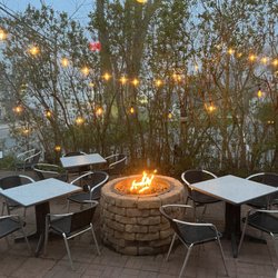The Crooked Pine - Patio
