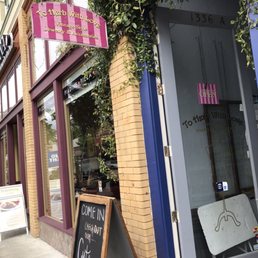 Cute place to shop!!! Cute place to shop!!!