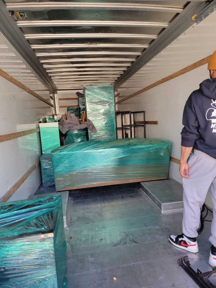 MY BUDDY’S MOVIN’ Updated August 2024 60 Photos 407 N Roosevelt