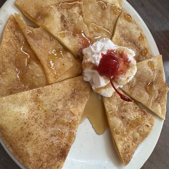 La Carreta Rosa - Mexican Near Me - Council Bluffs, Iowa