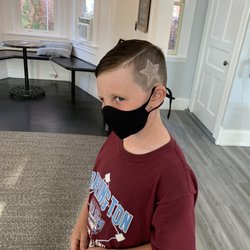 Roots Barbershop - Haircut