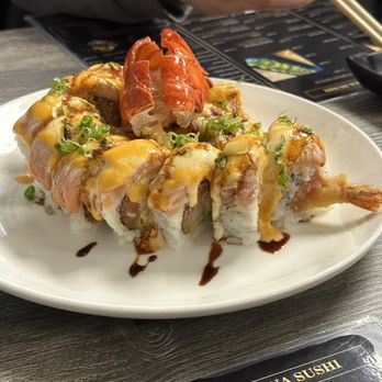 Kakuna Sushi - Boujee Roll - Sushi Bars Near Me - Milpitas, California