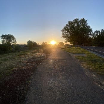Franklin Creek Trail - Hiking Near Me - Elk Grove, California Franklin Creek Trail - Hiking Near Me - Elk Grove, California