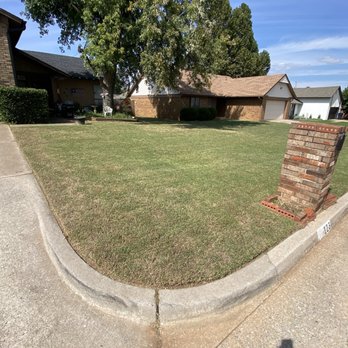 Sharp Lawn Care - Lawn Services Near Me - Yukon, Oklahoma Sharp Lawn Care - Lawn Services Near Me - Yukon, Oklahoma