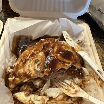 Joey's Kitchen Napili - Loco moco - Filipino Near Me - Lahaina, Hawaii