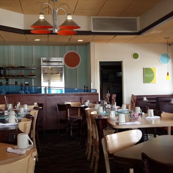 Village Inn - the dining area of the restaurant - Breakfast & Brunch Near Me - El Paso, Texas Village Inn - the dining area of the restaurant - Breakfast & Brunch Near Me - El Paso, Texas