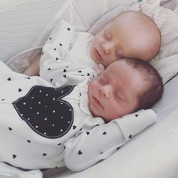 Airport-Playa Women's Medical Group - Happy and healthy twins delivered by Dr. Noel