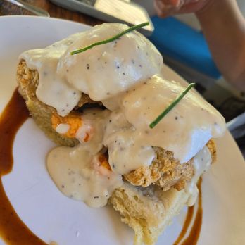 Sassafras American Eatery, Highlands - Chicken Pimento Biscuit - Cajun/Creole Near Me - Denver, Colorado