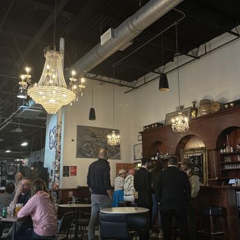 Bearded Iris Brewing - Indoor bar - Breweries Near Me - Nashville, Tennessee Bearded Iris Brewing - Indoor bar - Breweries Near Me - Nashville, Tennessee