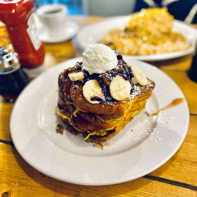 Honeybear Cafe by null