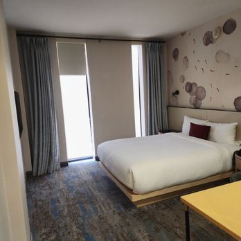 The Parc Hotel - Hotels Near Me - Flushing, New York