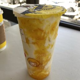 D10. Mango Orange Milk Tea (Only Large Size)