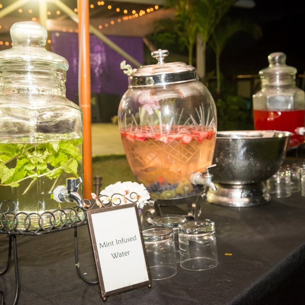 Aloha On The Rocks - Self serve drink station (very popular among my guests) - Bartenders Near Me Aloha On The Rocks - Self serve drink station (very popular among my guests) - Bartenders Near Me