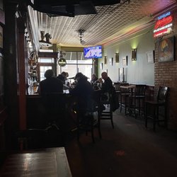 Flying Monkey Pub - Bar area
